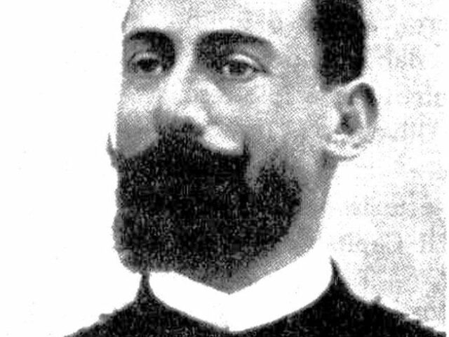 Arnaldo Ulivelli, primi esperimenti di volo